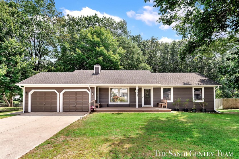 Spacious and well-maintained 5-bedroom, 2 1/2-bath ranch - Beach Home for sale in Grand Haven, Michigan on Beachhouse.com