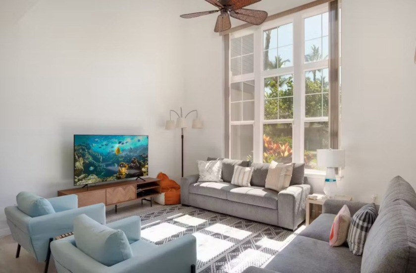 Discover your dream Hawaiian lifestyle in this turn-key fully - Beach Townhome/Townhouse for sale in Waikoloa, Hawaii on Beachhouse.com