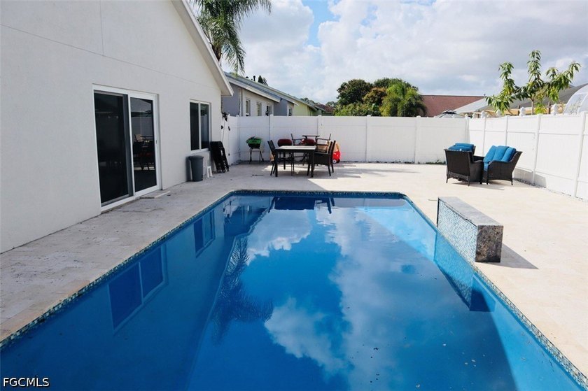 Beautiful home located in a desirable community in Greenacres - Beach Home for sale in Palm Beach, Florida on Beachhouse.com