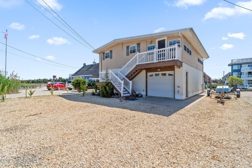 Waterfront Raised Ranch with Stunning Views!!! This charming - Beach Home for sale in Little Egg Harbor, New Jersey on Beachhouse.com