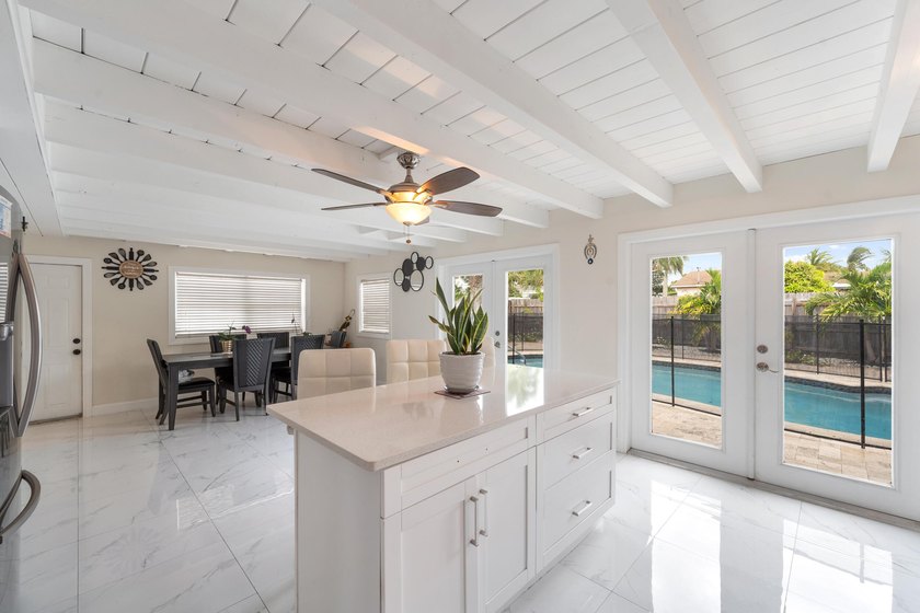 Welcome to your dream home near beautiful Lake Osborne! This - Beach Home for sale in Lake Worth, Florida on Beachhouse.com
