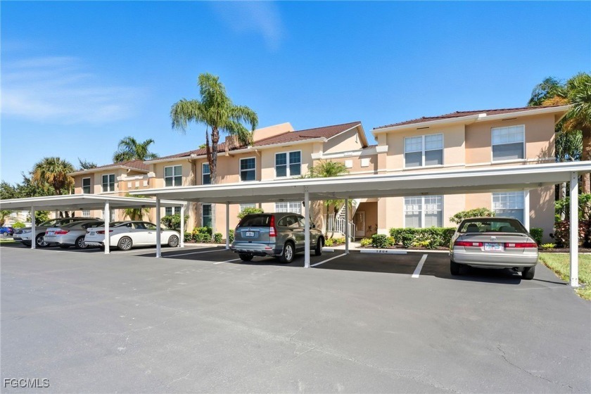 Do NOT miss this opportunity! A must see Condo in the beautiful - Beach Condo for sale in Fort Myers, Florida on Beachhouse.com