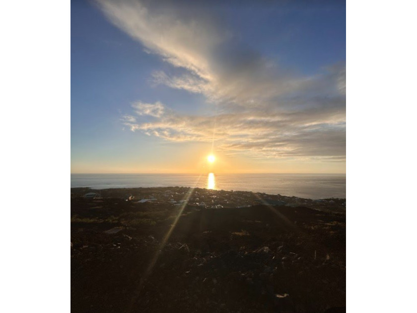 Discover a slice of paradise on this beautiful one-acre rim lot - Beach Lot for sale in Captain Cook, Hawaii on Beachhouse.com