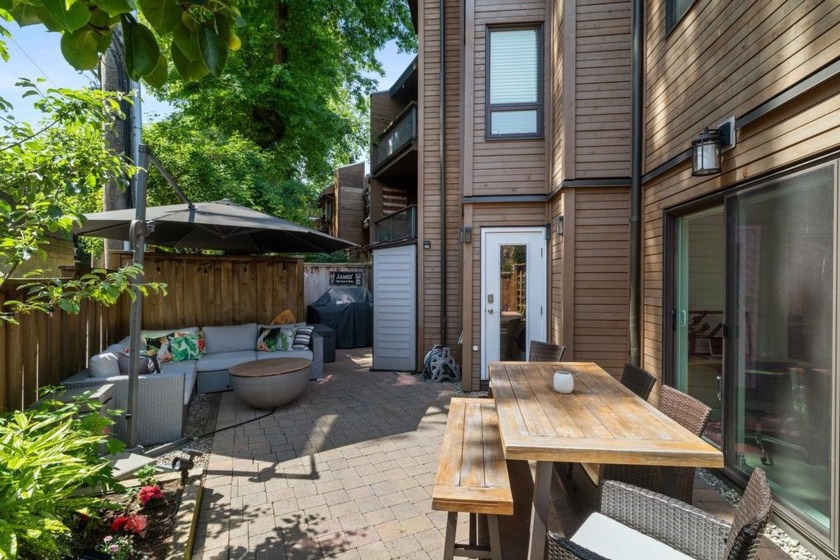 Kitsilano Beachside Charm! This 2-bed, 2-bath home offers a - Beach Condo for sale in Vancouver,  on Beachhouse.com