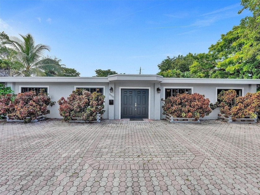 Welcome to this spacious 5 bedroom, 4 bathroom home located at - Beach Home for sale in Pompano Beach, Florida on Beachhouse.com