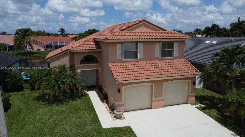 REDUCED!! REDUCED!! ONE OF THE BEST DEALS FOR A HOME ON THE - Beach Home for sale in Pembroke Pines, Florida on Beachhouse.com