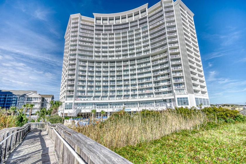 Welcome to this charming 2 Bedroom, 2 Bath oceanfront condo in - Beach Condo for sale in Myrtle Beach, South Carolina on Beachhouse.com