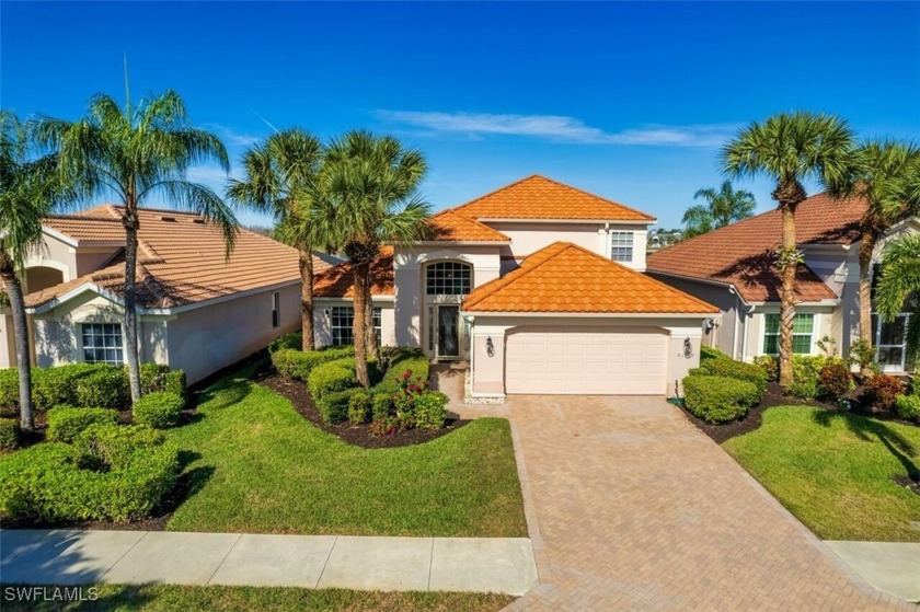The BEST VIEW in Colonial Country Club! This home is a must see - Beach Home for sale in Fort Myers, Florida on Beachhouse.com