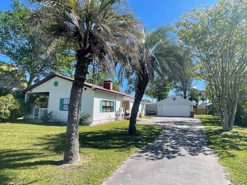 Turnkey Ready Home in Port St. Joe - Immaculately Maintained and - Beach Home for sale in Port St Joe, Florida on Beachhouse.com