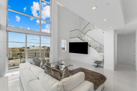 Gorgeous contemporary Penthouse with incredible Ocean Views - Beach Condo for sale in Boca Raton, Florida on Beachhouse.com