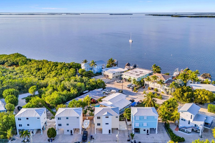 This tropical escape awaits you! Do not miss out on this - Beach Home for sale in Key Largo, Florida on Beachhouse.com