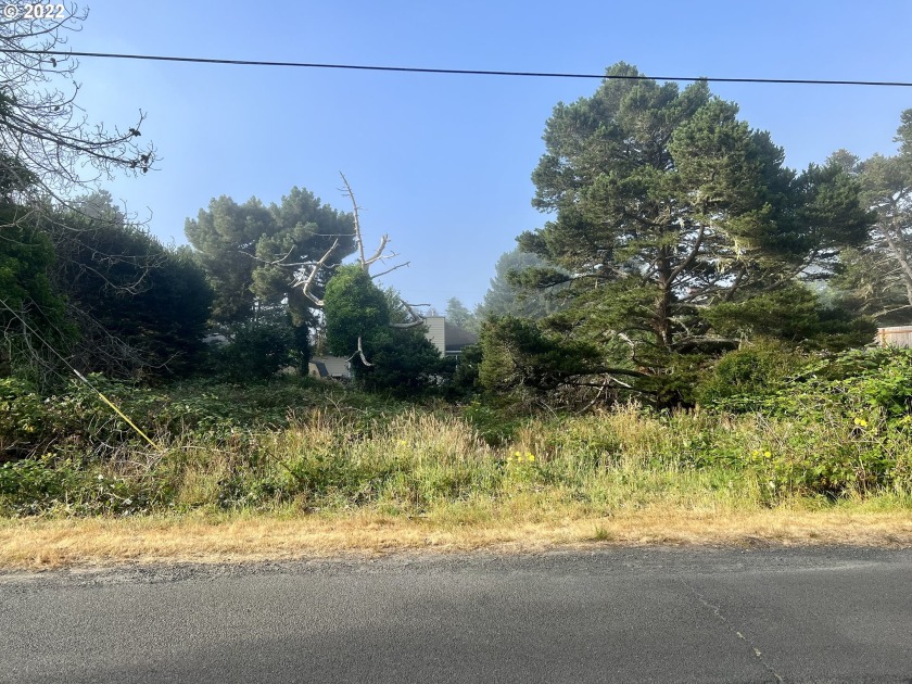 Rare opportunity to purchase a Gearhart lot and build your dream - Beach Lot for sale in Gearhart, Oregon on Beachhouse.com