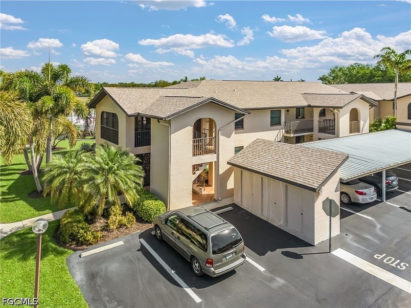 One of a kind unit at Golf Villas of Bonita Springs! Private - Beach Condo for sale in Bonita Springs, Florida on Beachhouse.com