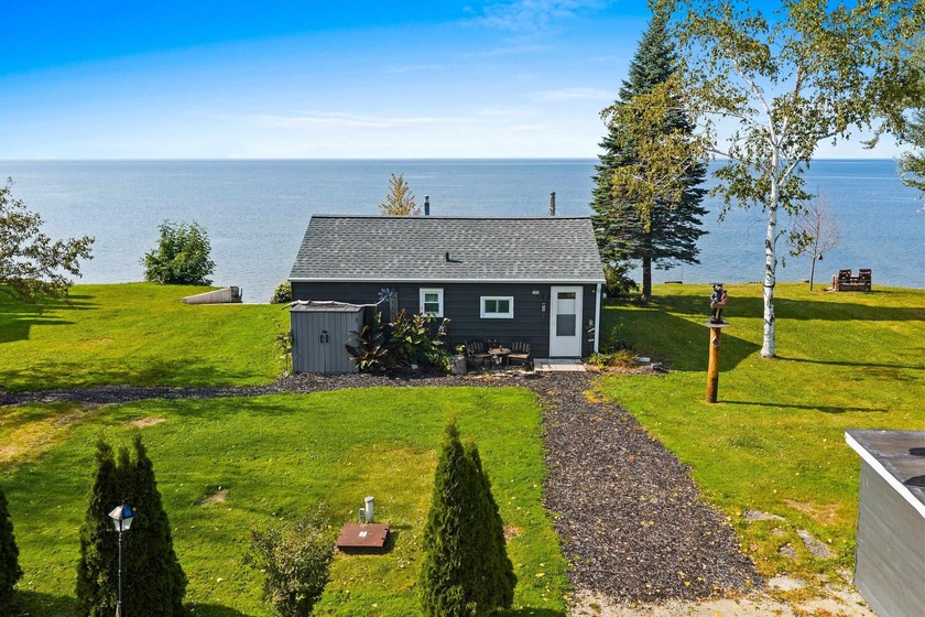 Discover your perfect getaway on Green Bay with 133 ft of - Beach Home for sale in Luxemburg, Wisconsin on Beachhouse.com