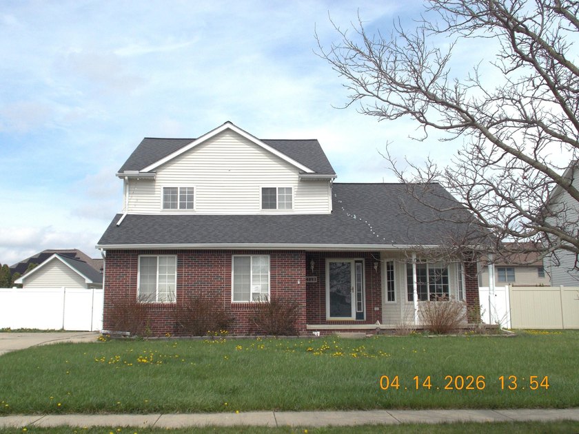 **HIGHEST & BEST DUE BY 2 PM ON 4/21/2026** Come take a look at - Beach Home for sale in Monroe, Michigan on Beachhouse.com