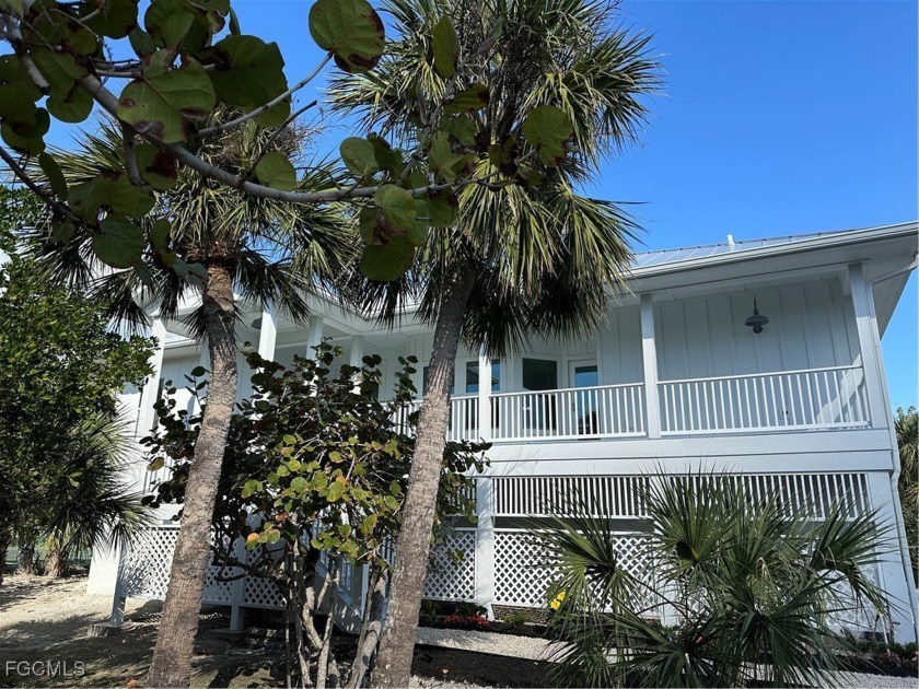 This is the Florida home you have been waiting for - Beach Home for sale in Sanibel, Florida on Beachhouse.com