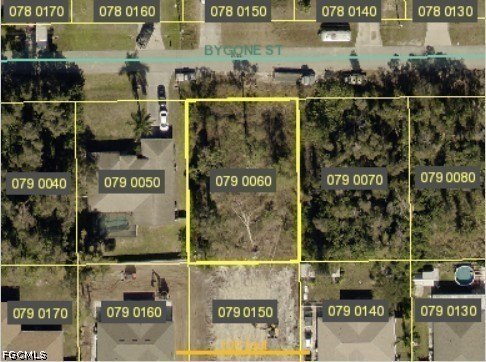 Great lot to build your dream home or to purchase as an - Beach Lot for sale in Lehigh Acres, Florida on Beachhouse.com