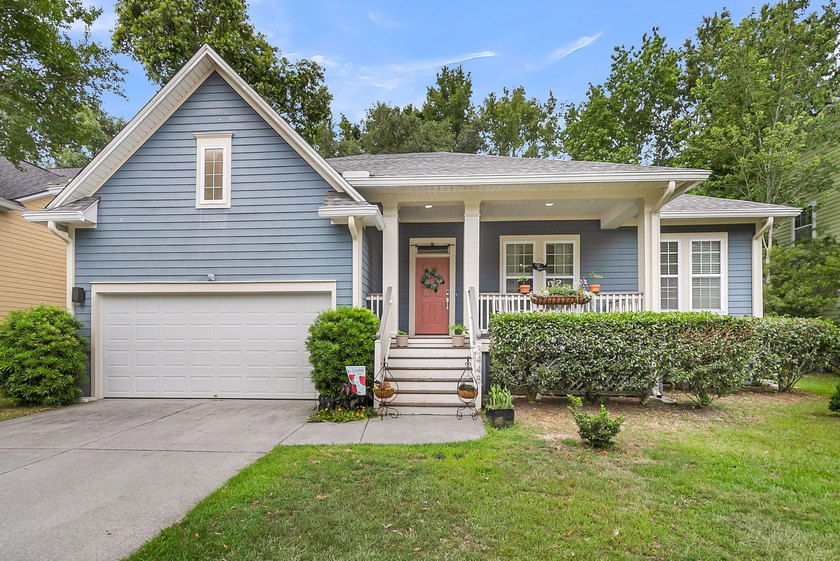 Welcome to 3448 Toomer Kiln Circle, a beautifully maintained - Beach Home for sale in Mount Pleasant, South Carolina on Beachhouse.com