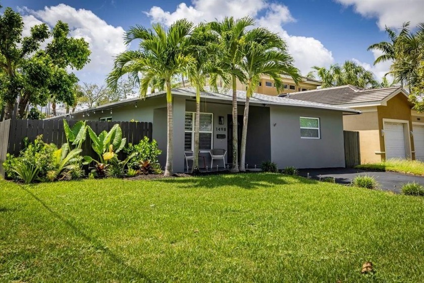 Beautifully renovated 4-bed, 3-bath home with bright open layout - Beach Home for sale in Oakland Park, Florida on Beachhouse.com