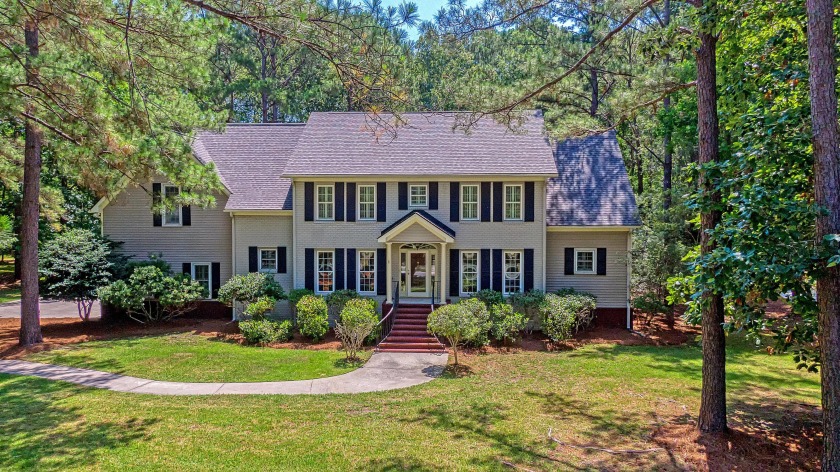 This Amazing, fully detached 5 Bedroom, 3.5 bathrooms, 3800+ - Beach Home for sale in Mount Pleasant, South Carolina on Beachhouse.com
