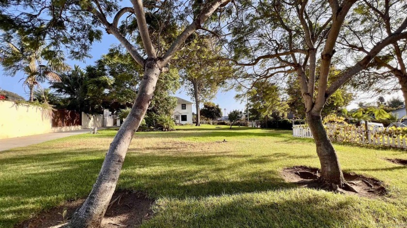 Don't miss this incredible opportunity for investors and - Beach Lot for sale in Carlsbad, California on Beachhouse.com