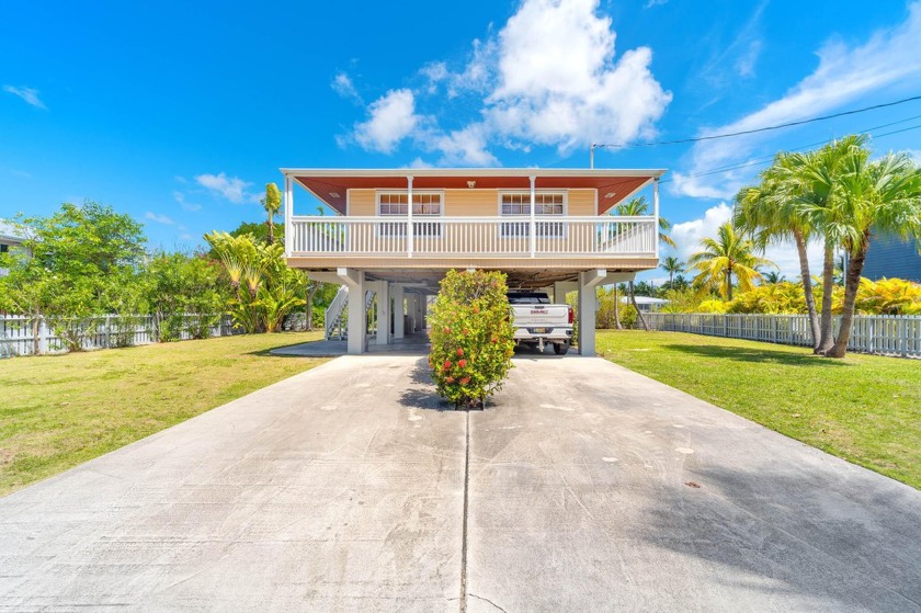 Enjoy this ideal custom built Keys home located in beautiful - Beach Home for sale in Sugarloaf Key, Florida on Beachhouse.com