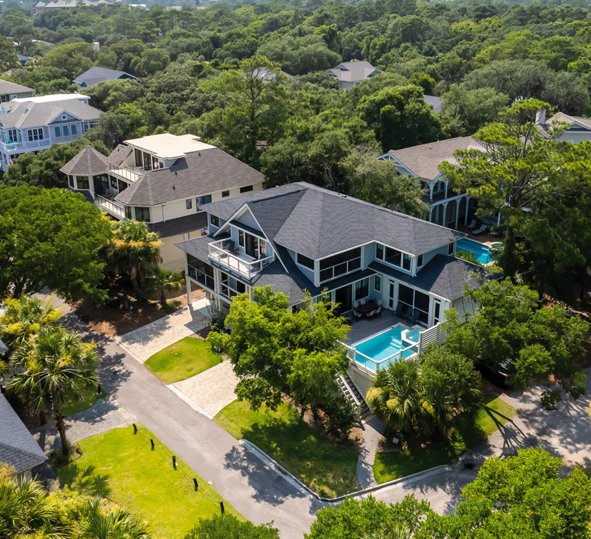 42 Dune Lane-2nd Row (25 yrds) Ocean w small views of Ocean & - Beach Vacation Rentals in Hilton Head Island, South Carolina on Beachhouse.com