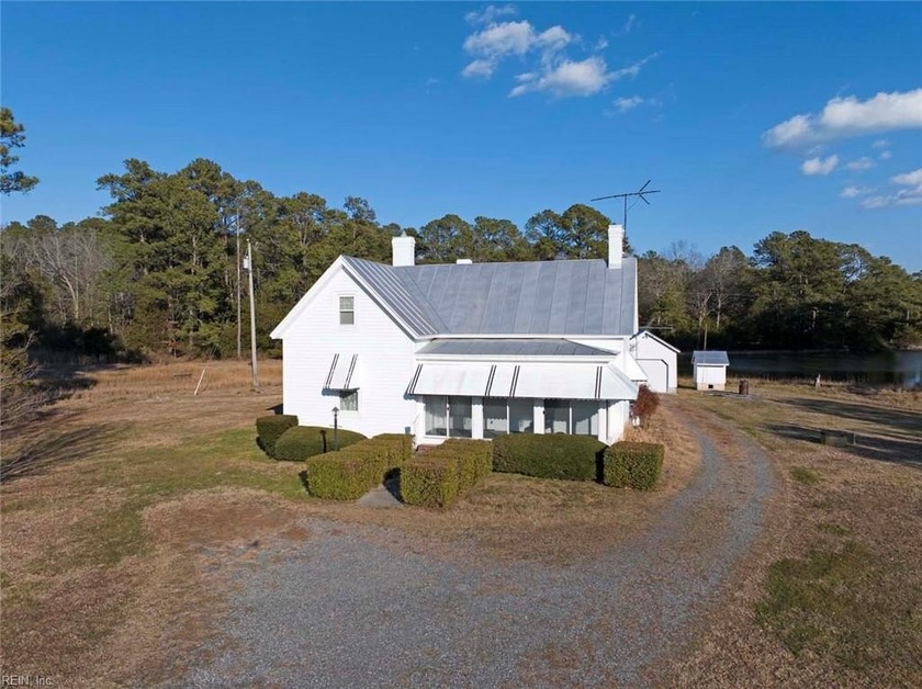 Built in 1893, this waterfront property spans 26 private acres - Beach Home for sale in Onemo, Virginia on Beachhouse.com