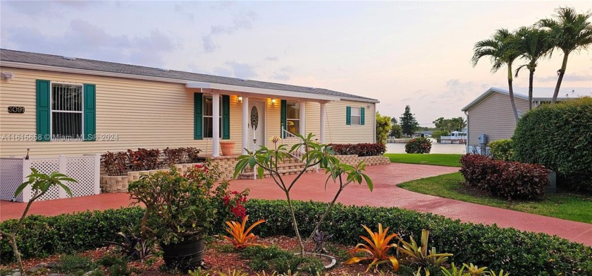 Incredible Waterfront Property with Solid Sea Wall, concrete - Beach Home for sale in Dania, Florida on Beachhouse.com