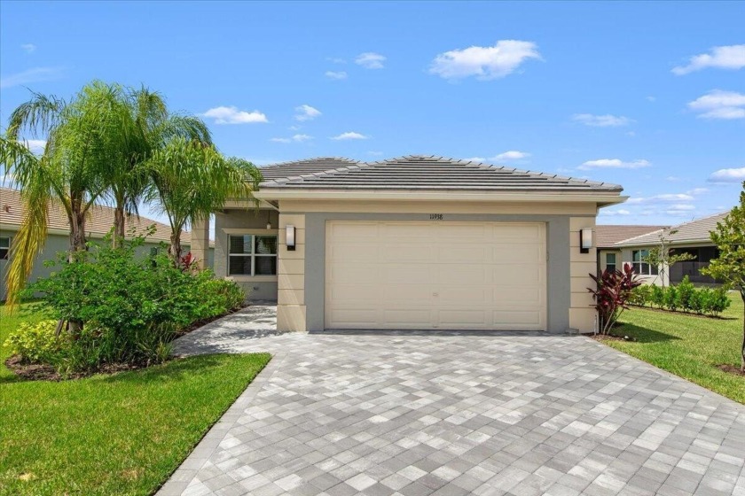 Experience the exceptional lifestyle offered by the vibrant - Beach Home for sale in Port Saint Lucie, Florida on Beachhouse.com