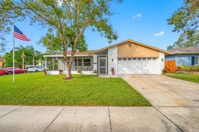 Seller MOTIVATED - Priced to Sell! Move into your new home - Beach Home for sale in Palm Harbor, Florida on Beachhouse.com