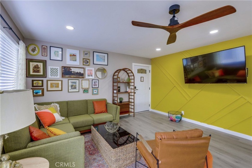 This is a Bonafide STAR (short term apartment rental) through - Beach Townhome/Townhouse for sale in San Clemente, California on Beachhouse.com