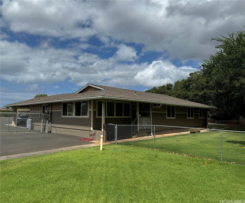 Unique waterfront property in Aiea Kai, close to Kalauao - Beach Home for sale in Aiea, Hawaii on Beachhouse.com