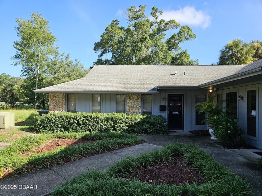 Fantastic renovated Office for Sale {or Lease=$1590/month Gross - Beach Commercial for sale in Daytona Beach, Florida on Beachhouse.com