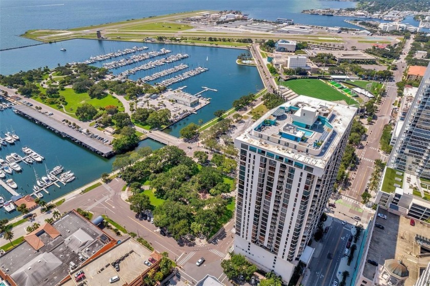 Bayfront Tower - Glorious Sun filled south facing one bedroom, 1 - Beach Condo for sale in St. Petersburg, Florida on Beachhouse.com