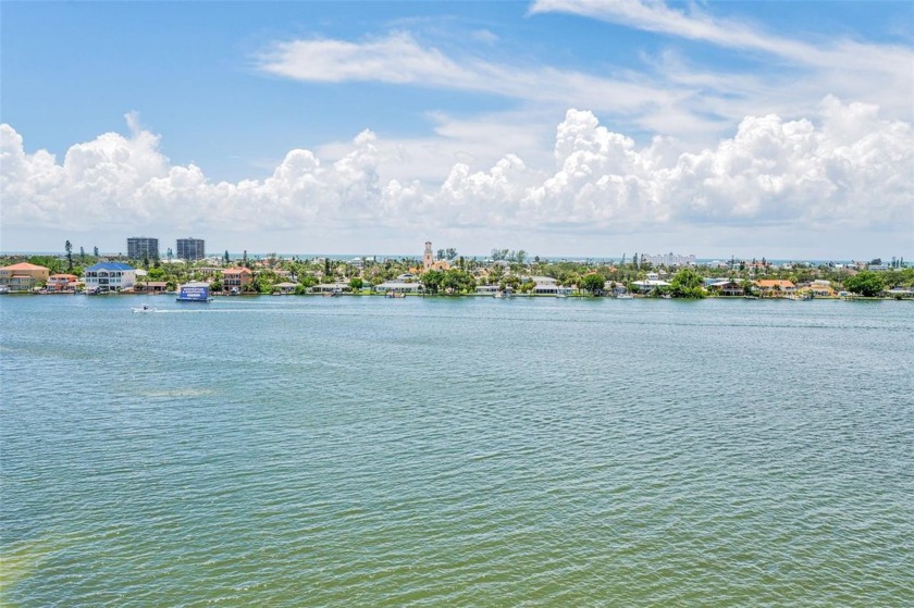 Beachwalker at Harbourside. Stunning panoramic Intracoastal and - Beach Condo for sale in South Pasadena, Florida on Beachhouse.com