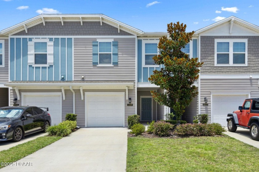 Dreaming of a beach getaway without the hassle of upkeep? - Beach Townhome/Townhouse for sale in Jacksonville, Florida on Beachhouse.com