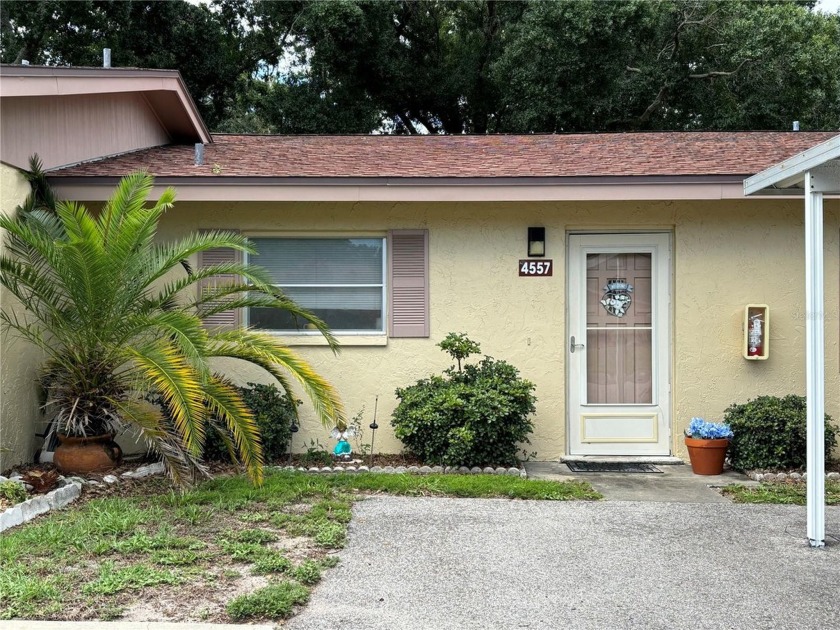 $15,000 PRICE REDUCTION!! This is the BEST priced villa in the - Beach Home for sale in Sarasota, Florida on Beachhouse.com