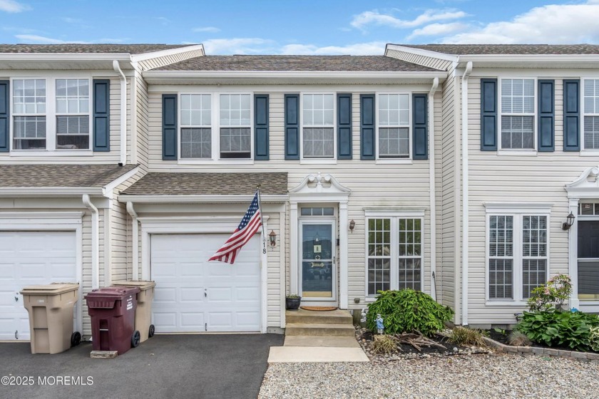 What sets this home apart is that you get 2 docks, 24' behind - Beach Condo for sale in Bayville, New Jersey on Beachhouse.com