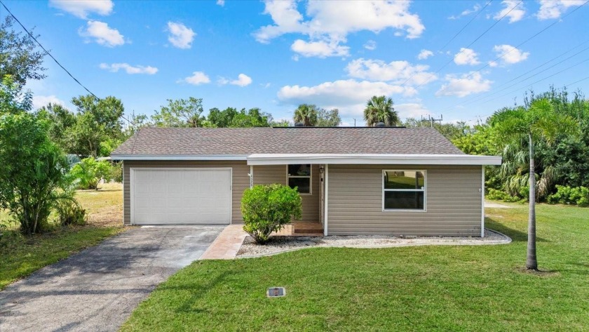 Under contract-accepting backup offers. Nestled in the heart of - Beach Home for sale in Punta Gorda, Florida on Beachhouse.com