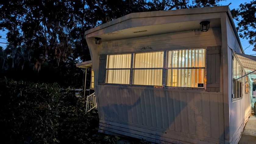 MOTIVATED SELLER - LOVELY HOME IN A QUIET SENIOR COMMUNITY - Beach Home for sale in Daytona Beach, Florida on Beachhouse.com