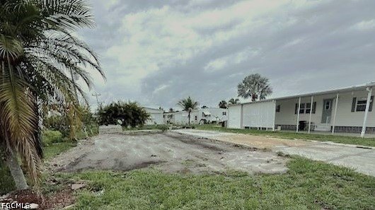 Rare vacant lot in Lazy Days Mobile Home Park, ready for your - Beach Lot for sale in North Fort Myers, Florida on Beachhouse.com
