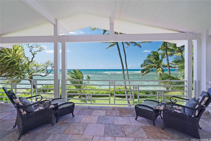 Coveted Crozier Drive Beachfront on Secluded Mokuleia side of - Beach Home for sale in Waialua, Hawaii on Beachhouse.com