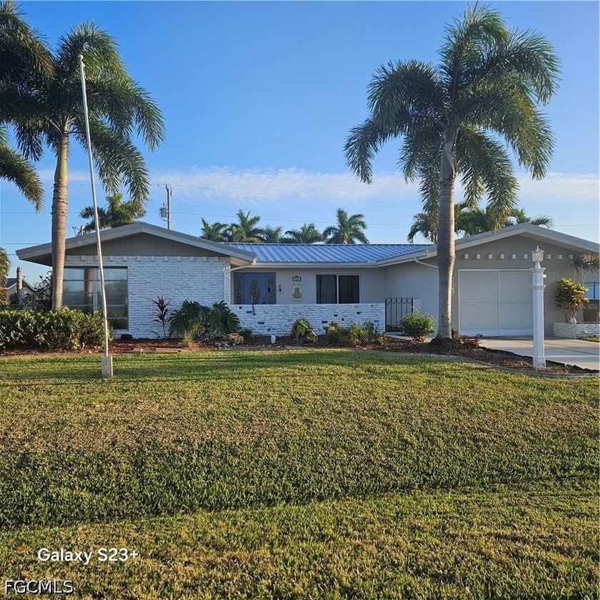 Welcome to your slice of paradise in one of Southeast Cape - Beach Home for sale in Cape Coral, Florida on Beachhouse.com