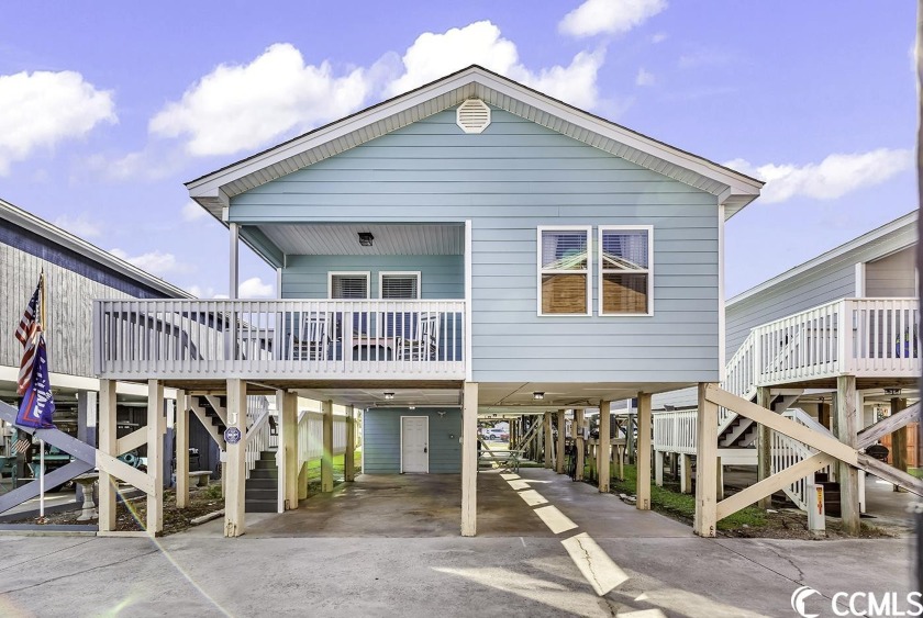 This 2 Bedroom, 2 Bath raised beach cottage is waiting for you - Beach Home for sale in Murrells Inlet, South Carolina on Beachhouse.com