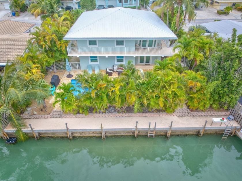 Fantastic 6 Bedroom, 4 Bath 3,248 sq. ft. waterfront pool home - Beach Home for sale in Key Colony Beach, Florida on Beachhouse.com