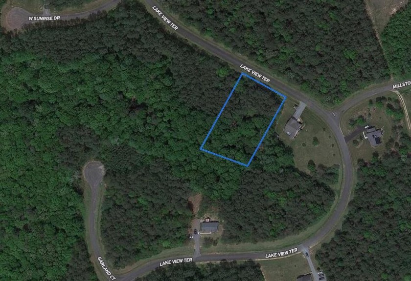 This wooded property in Richmond County is conveniently located - Beach Lot for sale in Warsaw, Virginia on Beachhouse.com