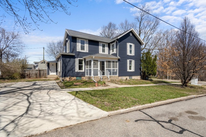 Charming Remodeled Home Just Blocks from Lake Michigan and - Beach Home for sale in South Haven, Michigan on Beachhouse.com