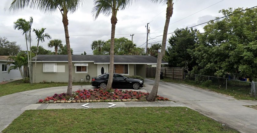 Property need to close and sell Fast Reduce Price!!! Well - Beach Home for sale in West Palm Beach, Florida on Beachhouse.com