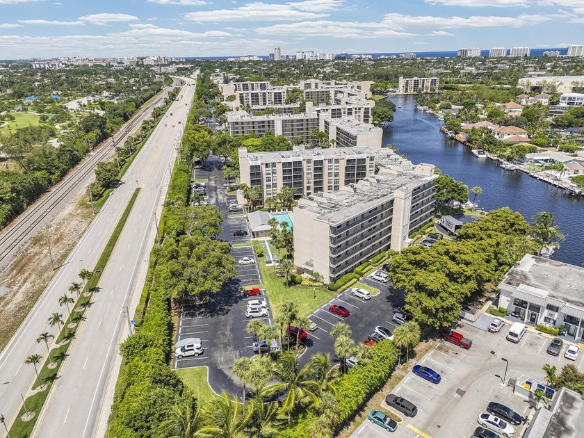 Beautiful 2BR/2BA waterfront condo in sought-after East Boca! - Beach Condo for sale in Boca Raton, Florida on Beachhouse.com